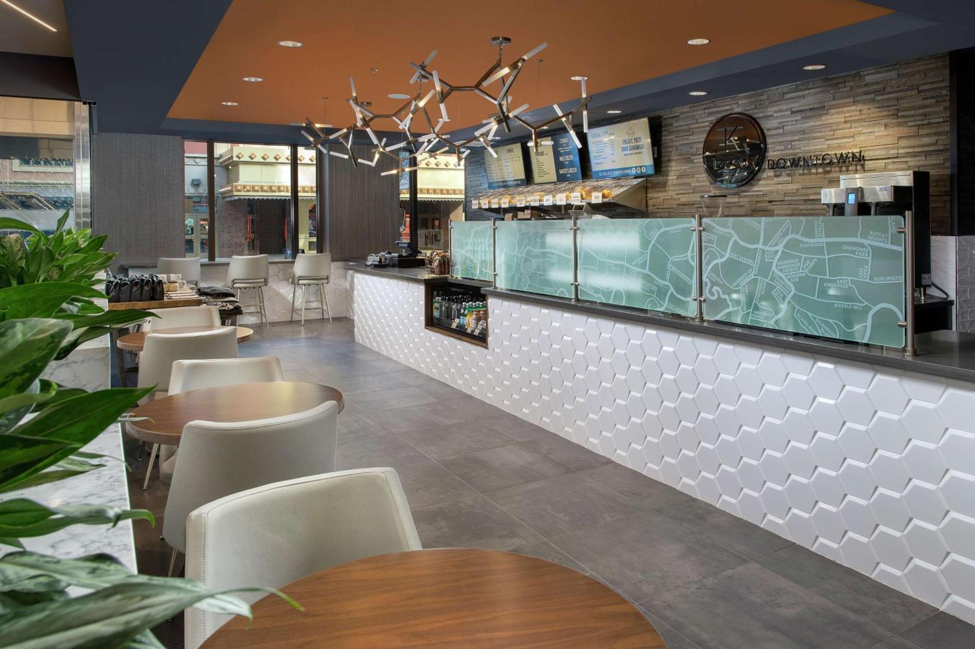 Embassy Suites By Hilton Knoxville Downtown Экстерьер фото