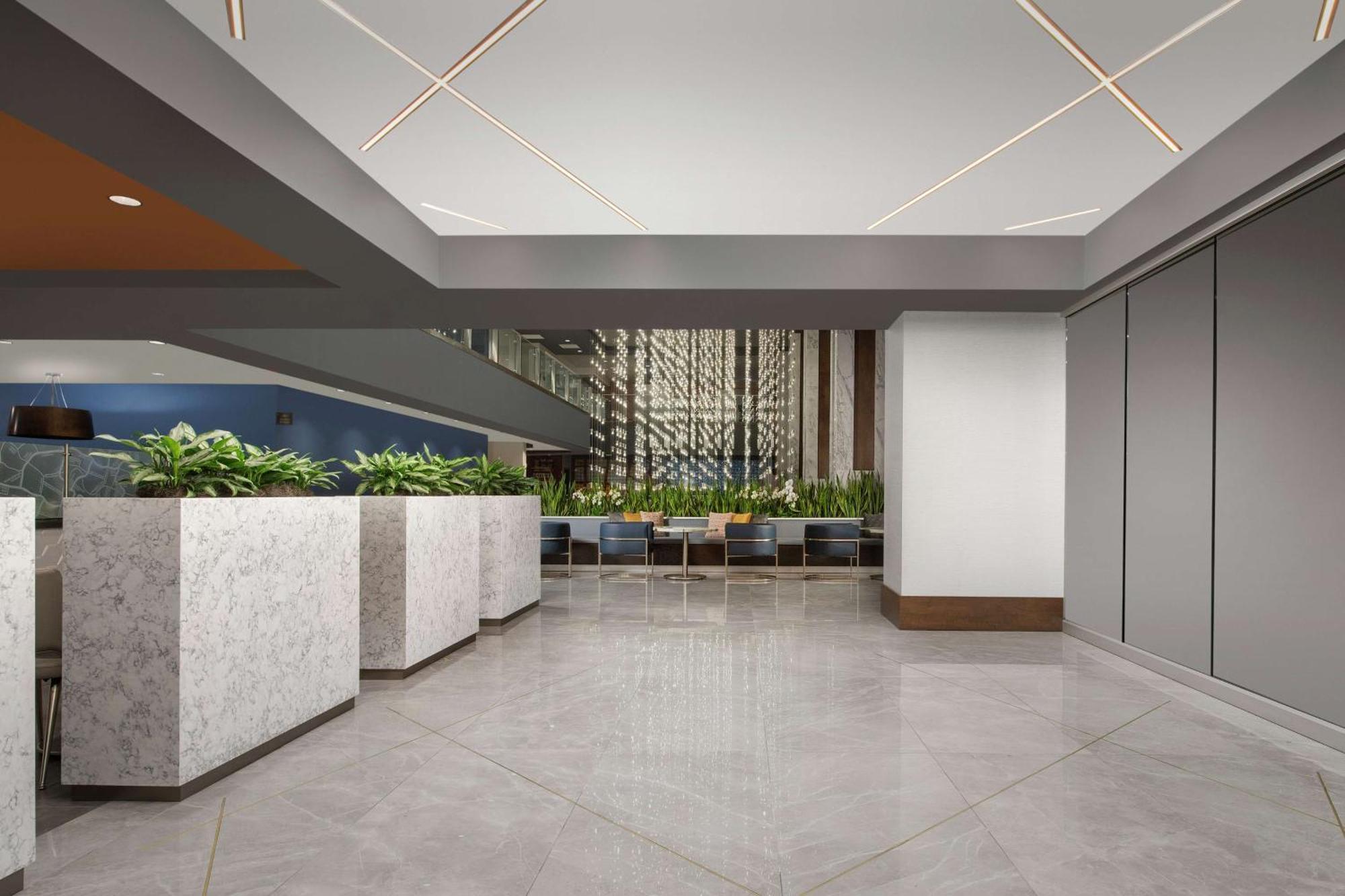 Embassy Suites By Hilton Knoxville Downtown Экстерьер фото